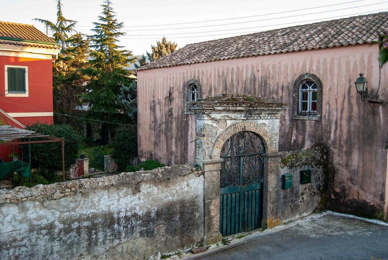 Yangos Traditional Home Kouramádes Exteriér fotografie